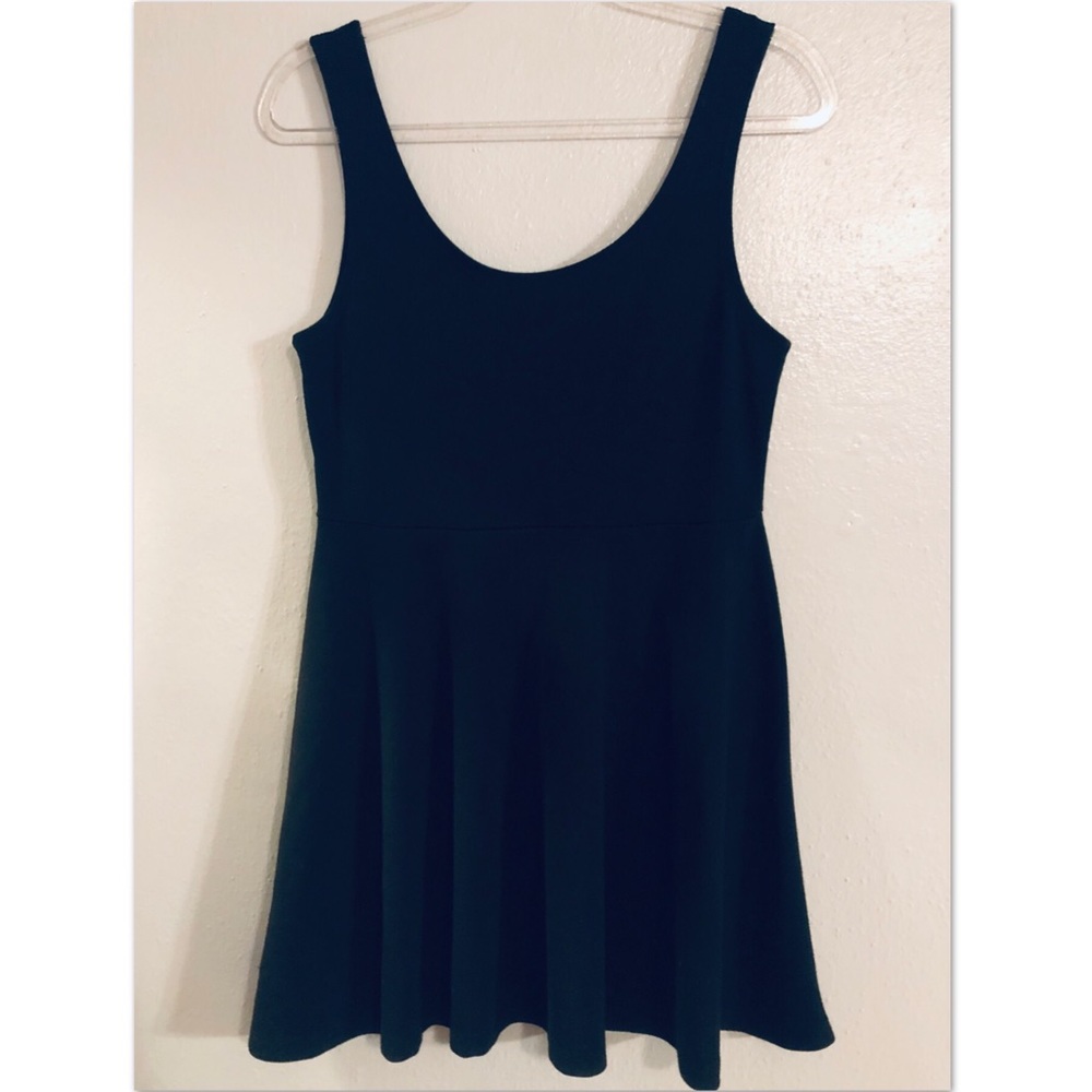 Forever 21 Solid Black, Babydoll Top.